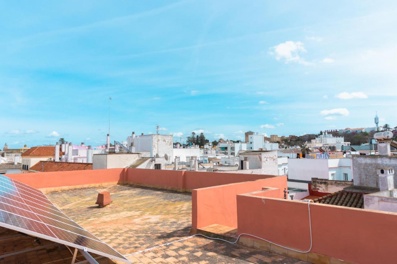 Apartment Atico Imperial Garaje Gratis Centrico Terraza Aire Acond Solarium 2 Banos Wifi A 1minuto De La Plaza Cabildo Sanlucar de Barrameda