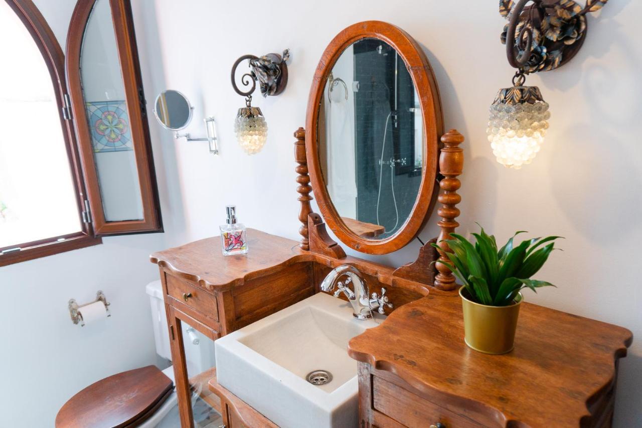 Atico Imperial Garaje Gratis Centrico Terraza Aire Acond Solarium 2 Banos Wifi A 1minuto De La Plaza Cabildo Apartment *